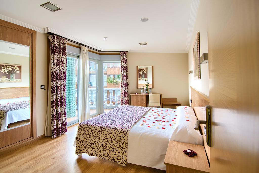 Pontus Veteris Hotel Sanxenxo Exterior photo