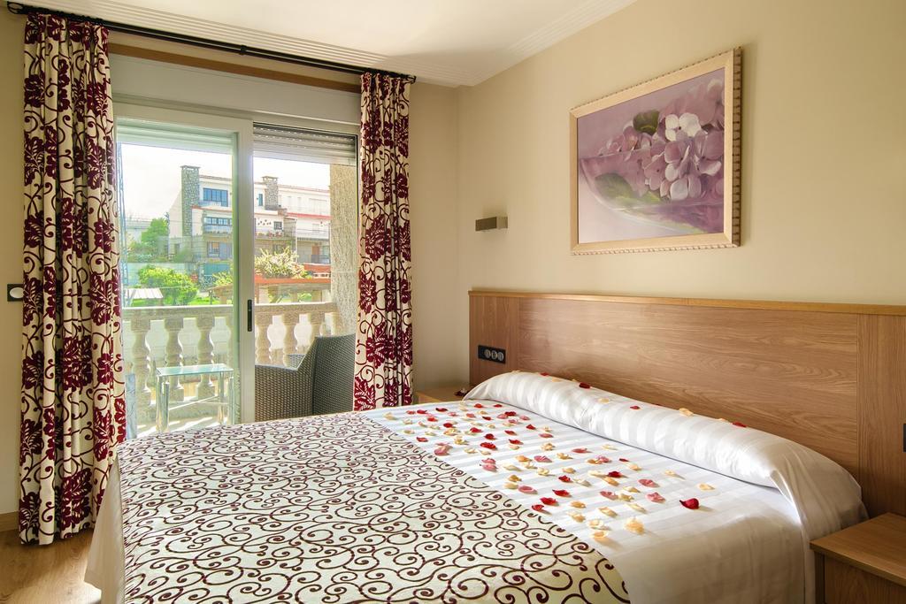 Pontus Veteris Hotel Sanxenxo Exterior photo