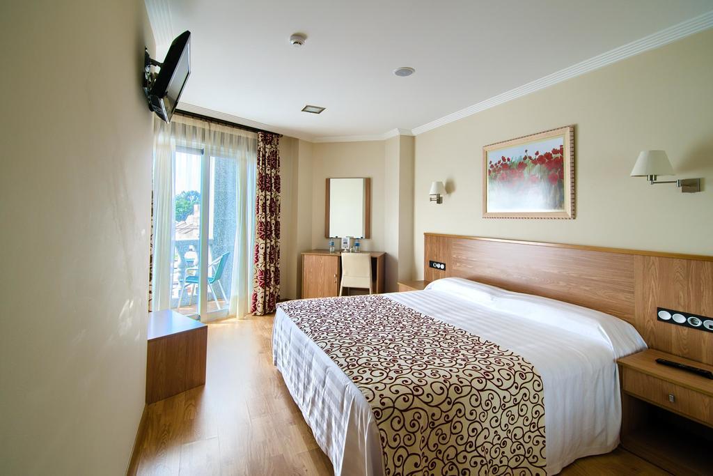 Pontus Veteris Hotel Sanxenxo Exterior photo